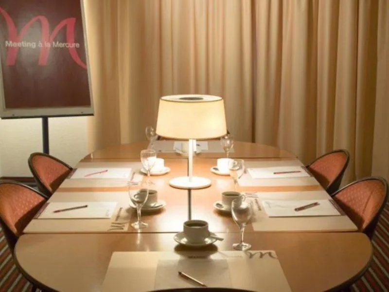 Mercure Hotel Frankfurt Eschborn Ost 4*,